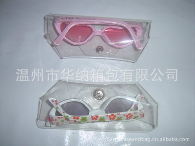 【供應pvc透明眼鏡盒(圖),PVCl軟包,時尚PVC包,透明包,品質好】價格,廠家,圖片,太陽鏡、偏光鏡、時裝鏡,溫州市華納箱包-